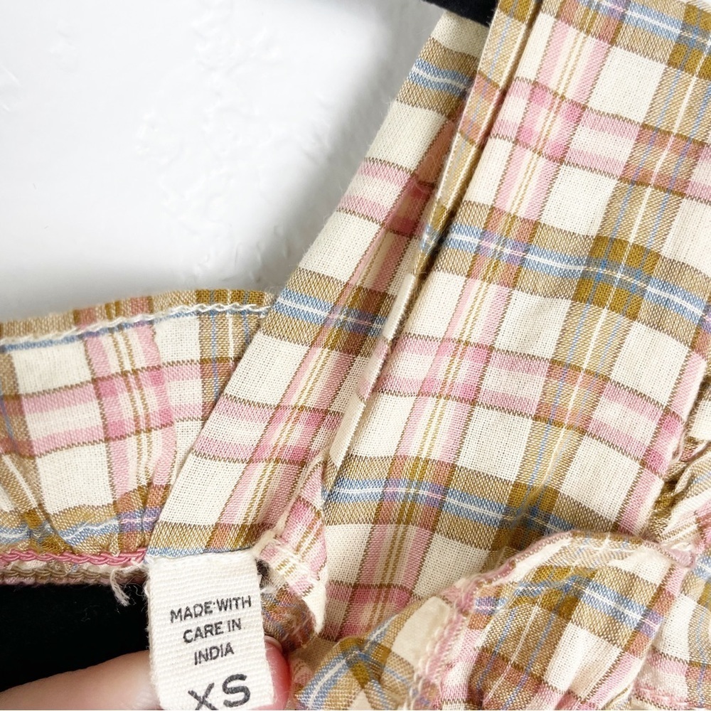 Doen Arbor Smocked Midi Dress in Austen Plaid - Picture 6 of 9